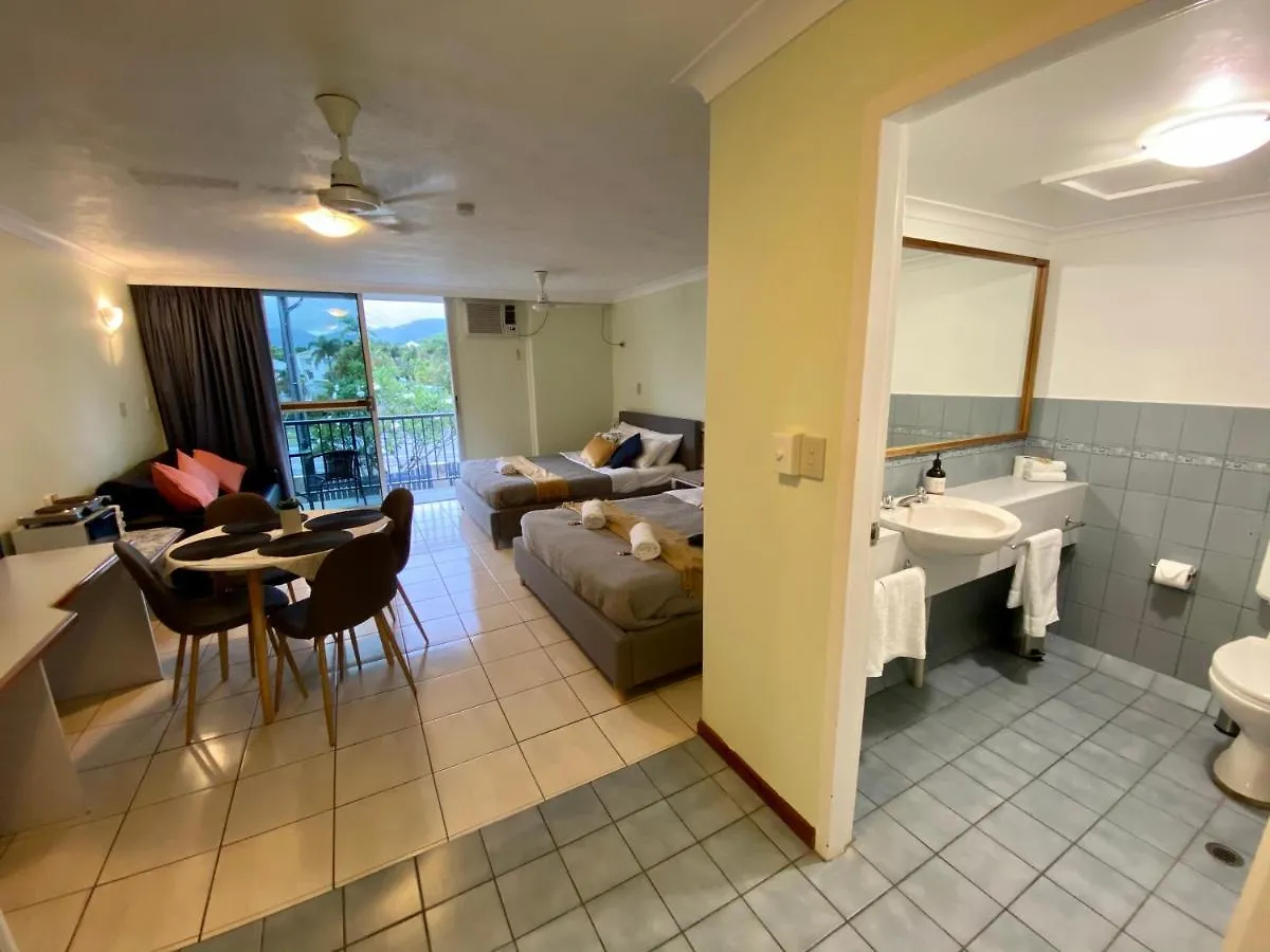 Holiday Lodge Apartment Cairns